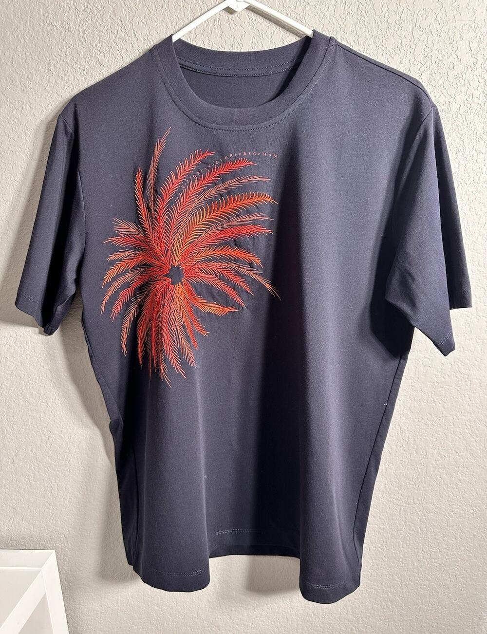 Victoria Beckham Palm Navy Embroidered Graphic Crew Neck Short Sleeve Tee